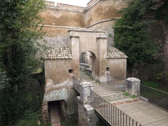 Charme Bed & Breakfast Civita Castellana Exterior photo